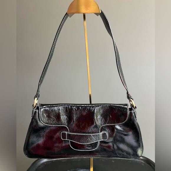 Talbots Handbags - Talbots Black Leather Shoulder Bag